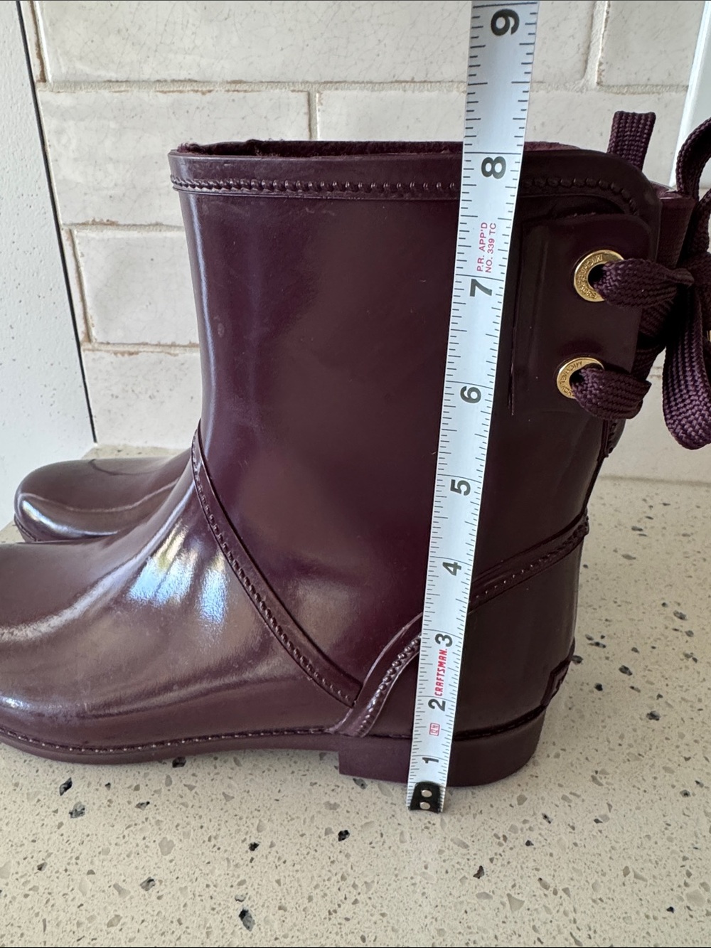 Michael Kors Women’s Deep Plum Lace-Up Glossy Rubber Ankle Rain Boots Size 9 EUC - Picture 7 of 13
